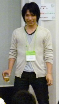 Atsushi WATANABE at banquet of the YAMABICO Symposium (laboratory internal symposium) 2011-Spring